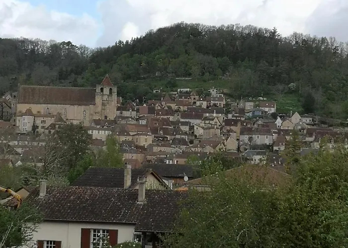 Un Coin De Paradis En Dordogne サン・シプリアン